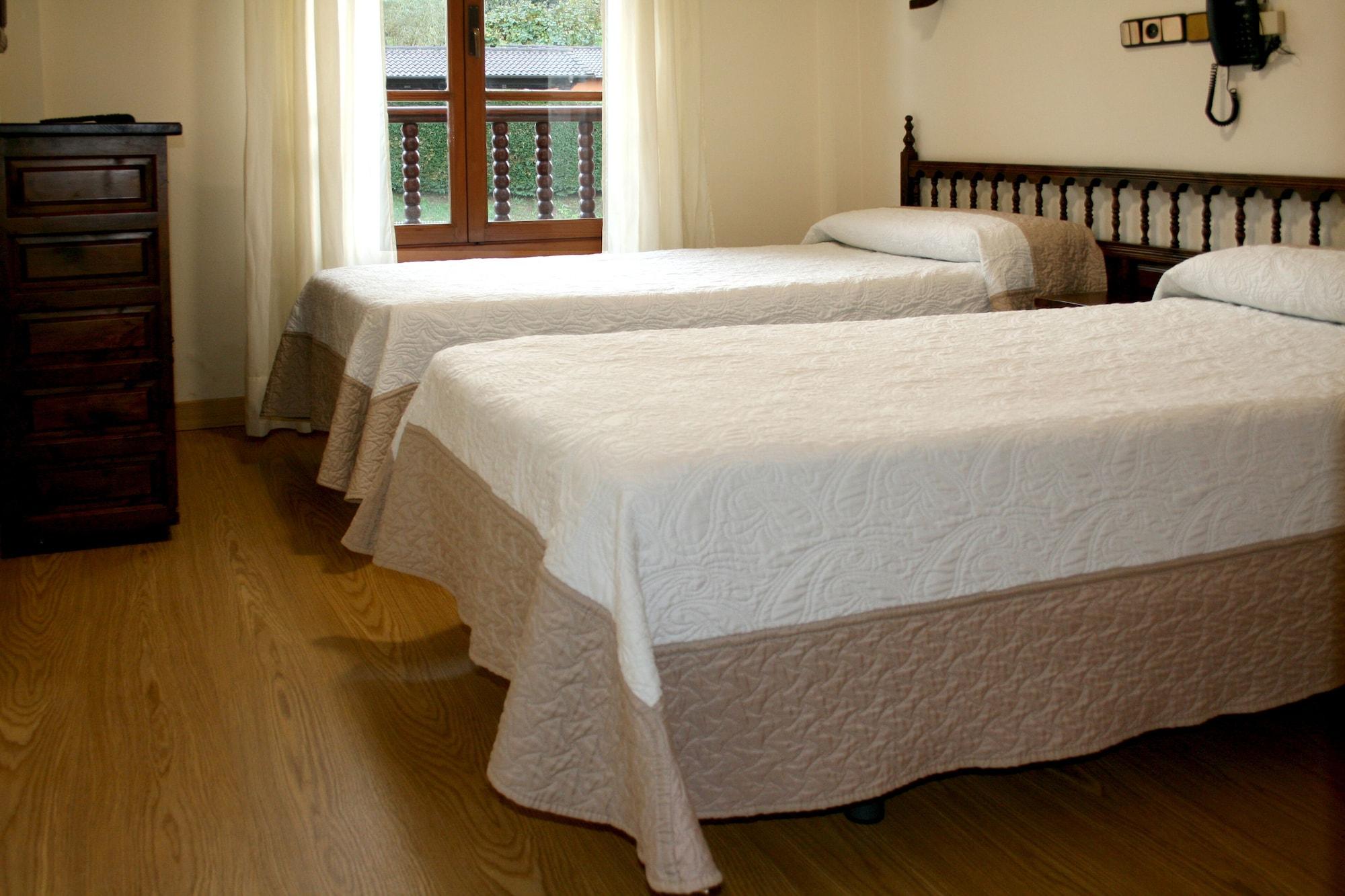 Hotel Virgen De Covadonga Onís Eksteriør bilde